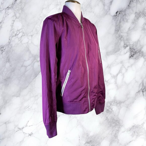 Levi's Women's Melanie Newport Bomber Jacket - Picture 9 of 10